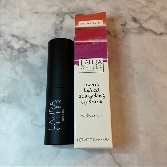 Laura Geller Iconic Baked Sculpting Lipstick in Mulberry St - Picture 3 of 8